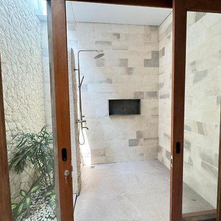 Nova Guest House Canggu Dış mekan fotoğraf
